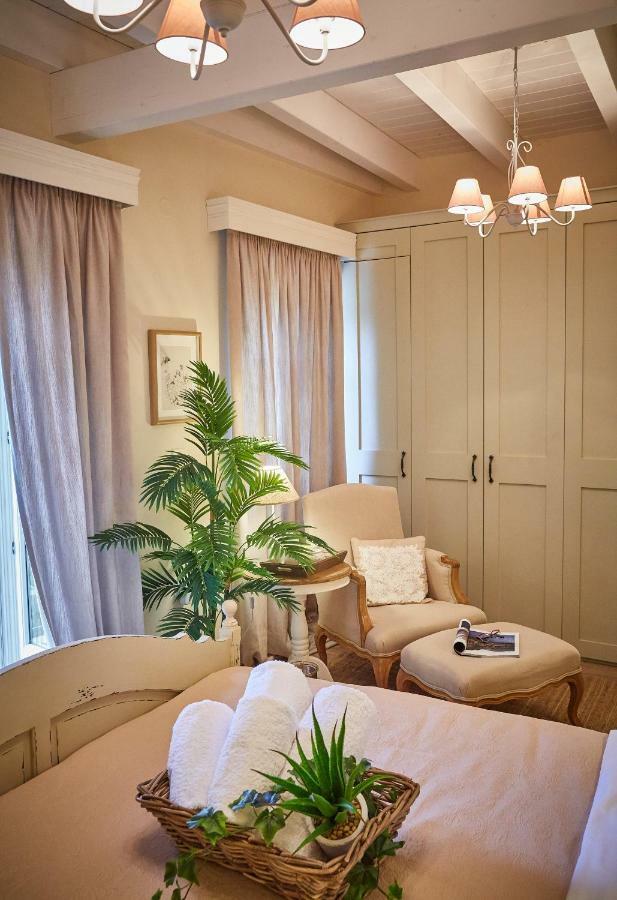 Lianelia LUXURY Village House Argyrades Exteriör bild