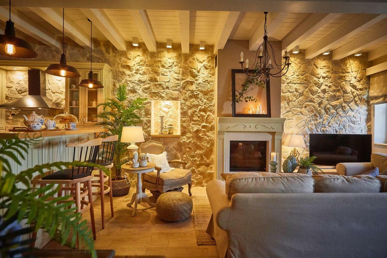 Lianelia LUXURY Village House Argyrades Exteriör bild